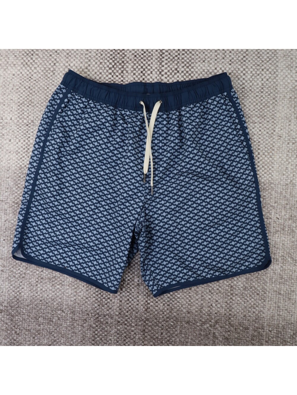 Fair Harbor The Anchor Swim Trunks Men's XL Blue Geometric Diamond 8" Inseam